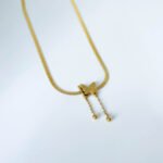 Rein Gold Snake Necklace