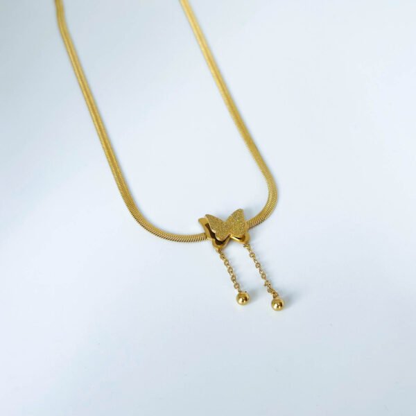 Rein Gold Snake Necklace