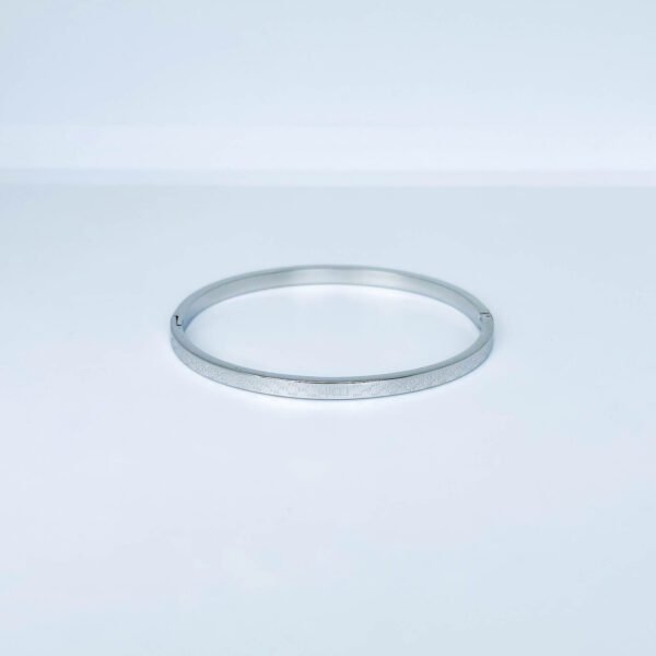 Silver Sleek Unisex Bangle Bracelet