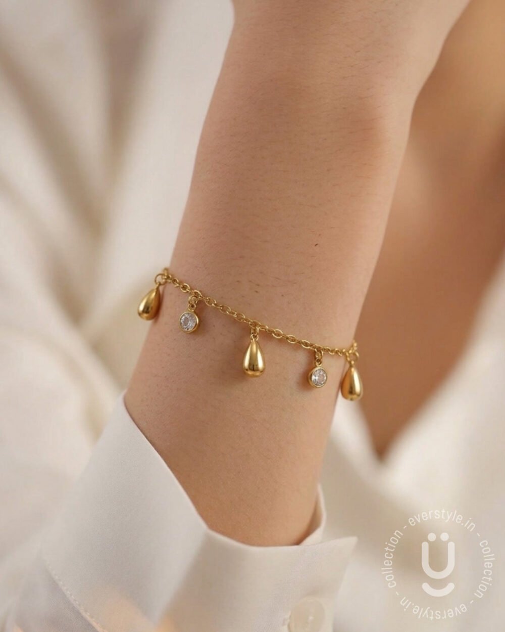 Anti-Tarnish Gold Charm Bracelet