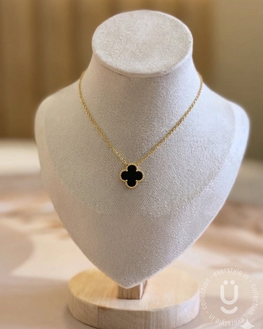 Anti-Tarnish Gold Clover Double Side Black & White Necklace