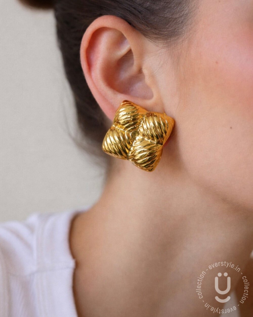 Anti-Tarnish Gold Earring