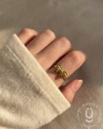 Anti-Tarnish Gold Finger Ring With Adjustable Size