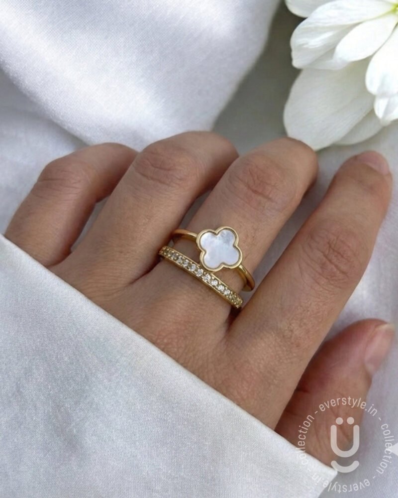 Anti-Tarnish Gold Finger Ring With Adjustable Size