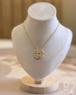 Anti-Tarnish Gold Open Magnetic Necklace