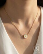 Anti-Tarnish Gold White Flower Pendant Necklace