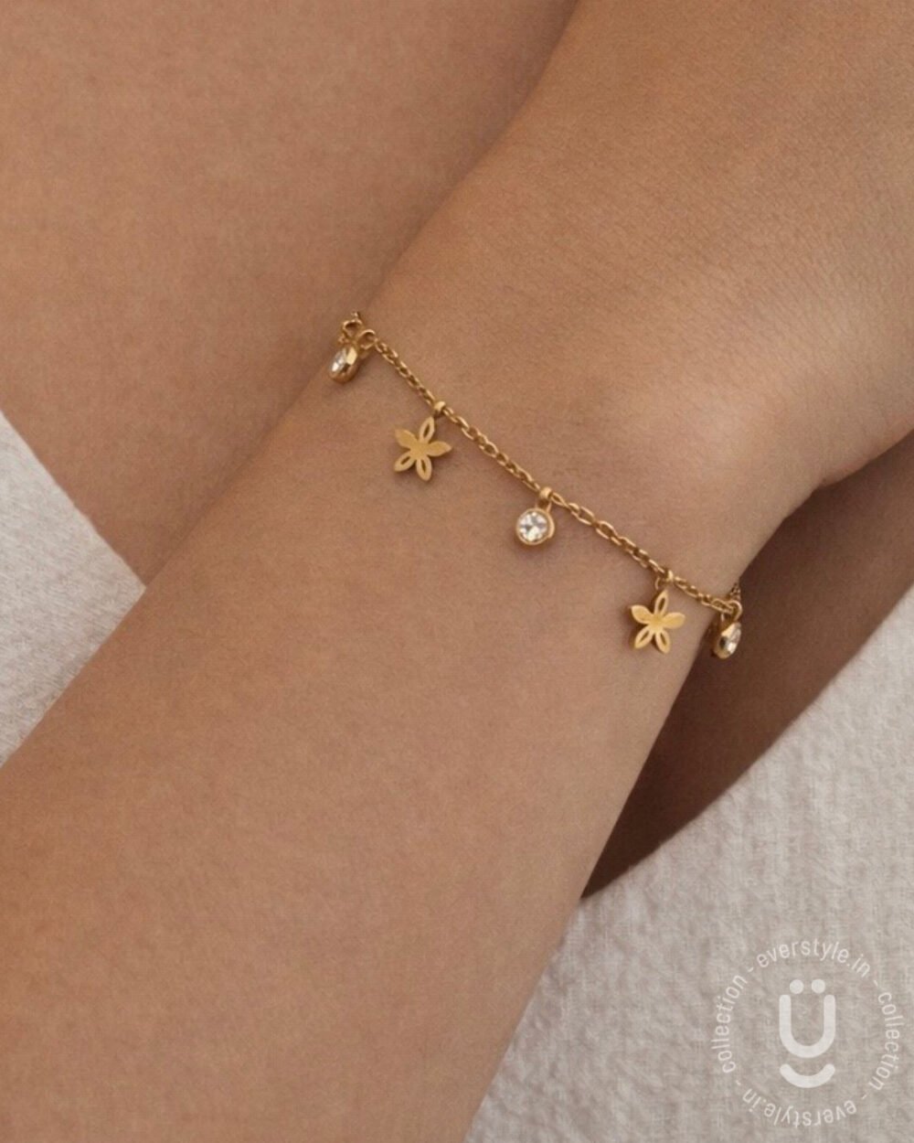 Anti-Tarnish Gold Star Adjustable Bracelet