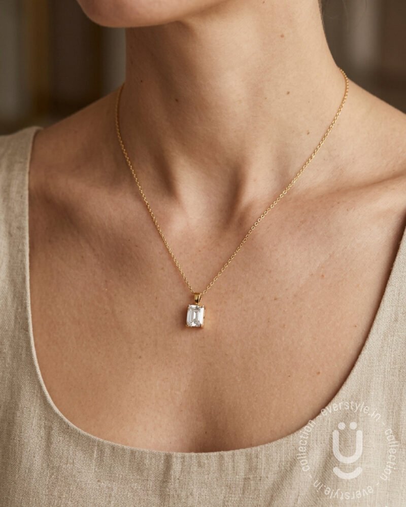 Anti-Tarnish Gold White Stone Pendant Necklace