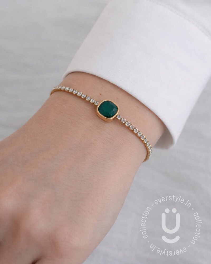 Anti-Tarnish Green Stone Adjustable Bracelet