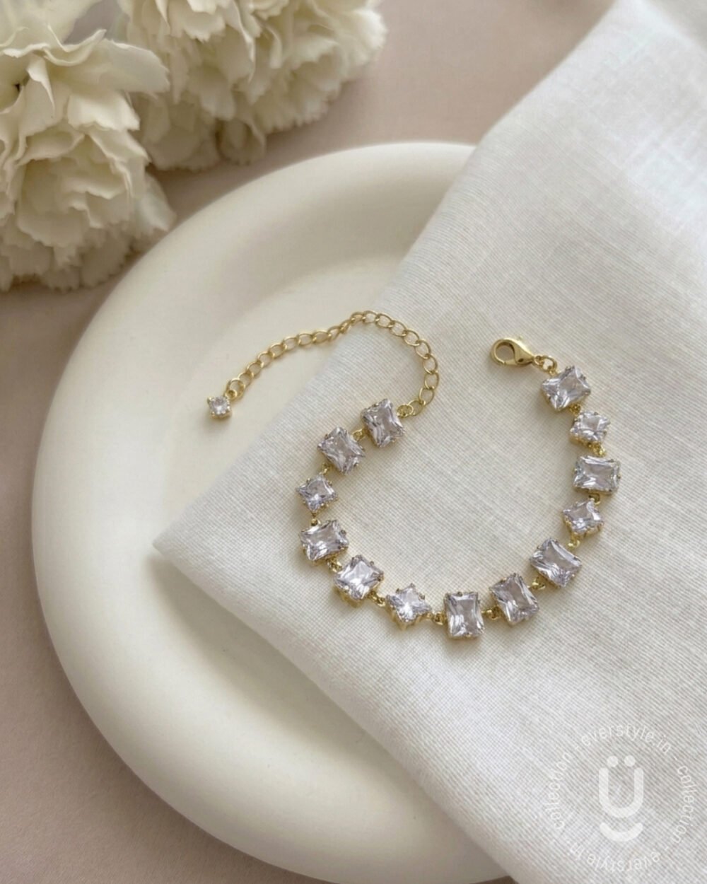 Anti-Tarnish Gold White Stone Adjustable Bracelet