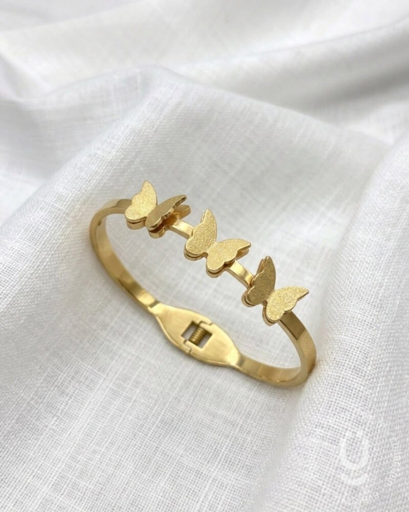 Anti-Tarnish Gold butterfly Open Bangle Size 2.4